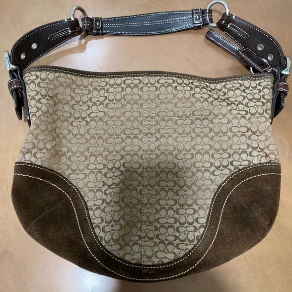 Coach Purse - Picture 4 of 4